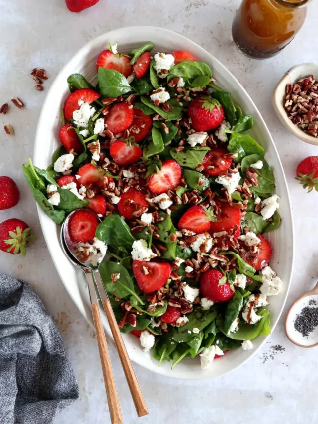 Easy and Delicious Strawberry Spinach Salad: Know the Secrets of This Recipe!